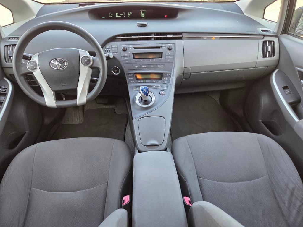 Toyota Prius 1.8 Comfort/TWEEDE EIGENAAR/DEALER onderhouden, Auto's, Gebruikt, 4 cilinders, Zwart, Origineel Nederlands