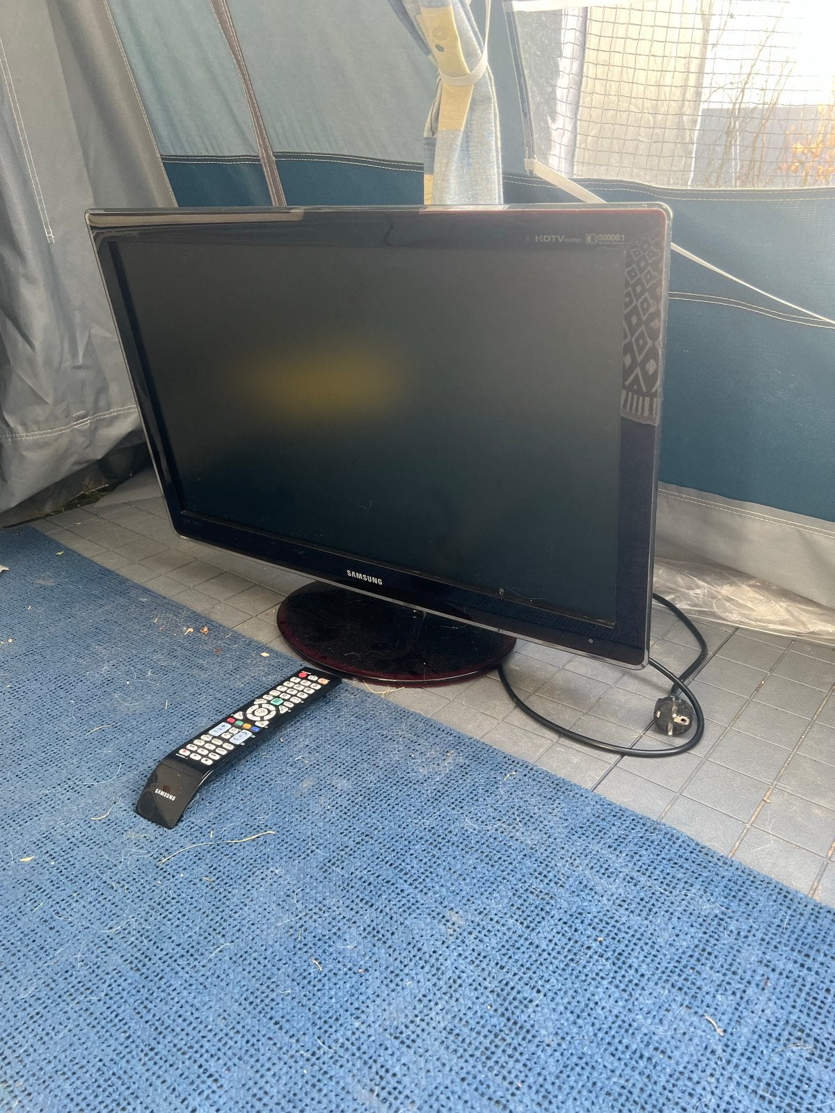 Samsung P2770HD LCD TV Monitor - 27 inch Full HD, Ophalen, Gebruikt, 50 Hz, LCD