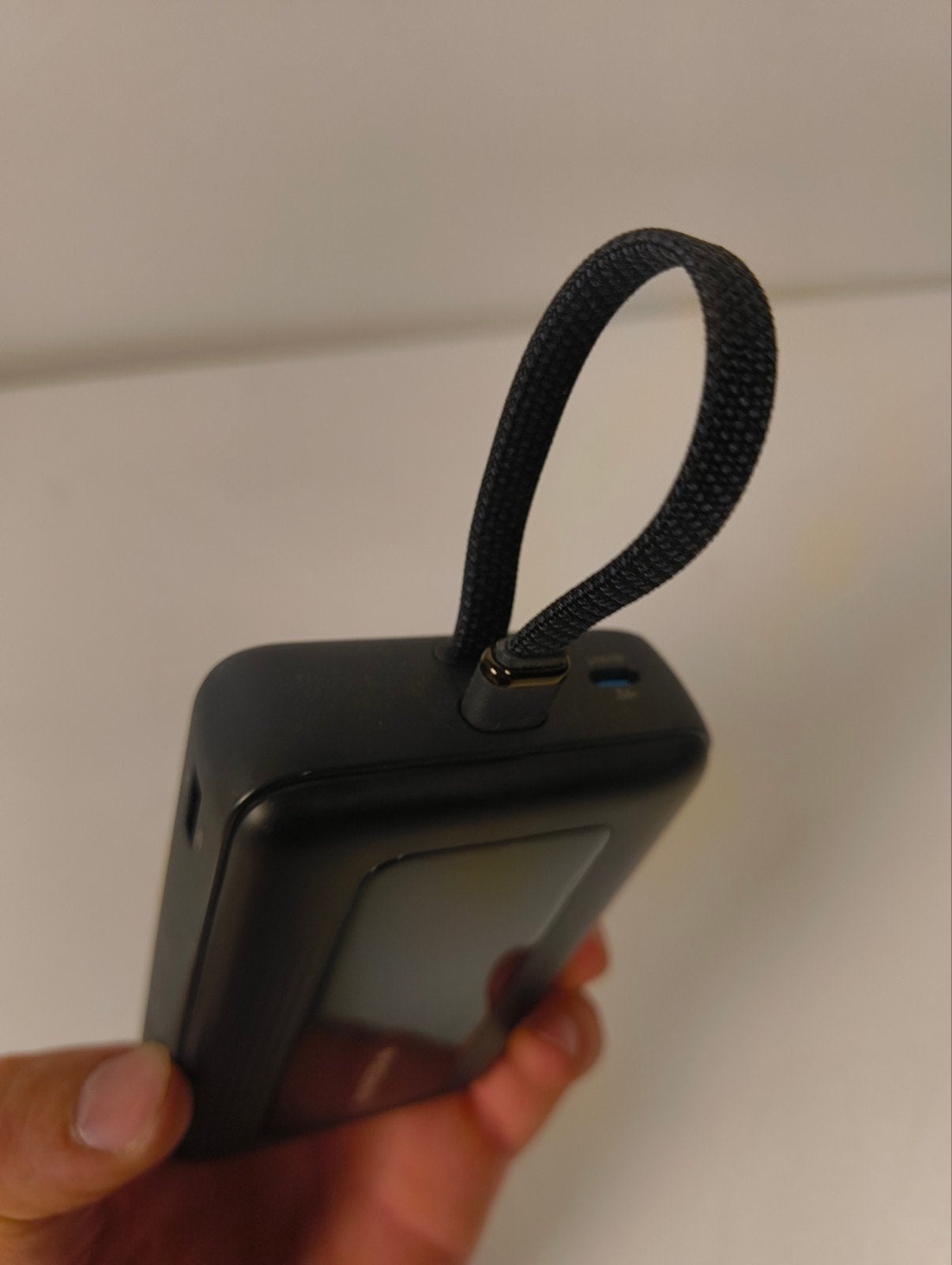 Anker Zolo Power Bank 20K, 30W met ingebouwde USB-C kabel, Room 1318-19, Hollywood Plaza, 610 Nathan Road, Mongkok, Kowloon, Hong Kong
