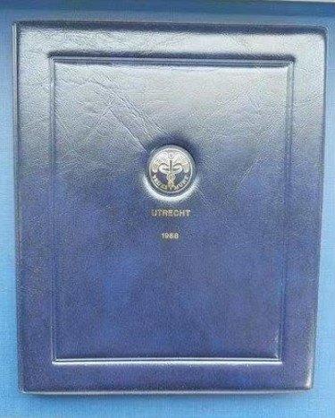 Munten NL 1988 Proofset Blauwe Verpakking 22-05, Postzegels en Munten, Munten | Nederland, Ophalen of Verzenden, Koningin Beatrix