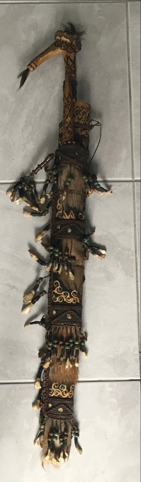 Dayak Mandauzwaard - Borneo, Indonesië - 68 cm, Antiek en Kunst, Kunst | Niet-Westerse kunst, Wapen, Indonesië, Natuurlijk materiaal