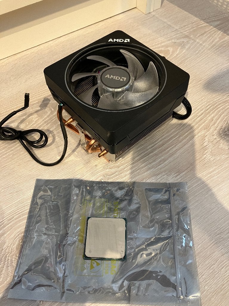 AMD Ryzen 5 3600 + Wraith Prism, Computers en Software, Processors, 6-core, Gebruikt, Socket AM4, 3 tot 4 Ghz