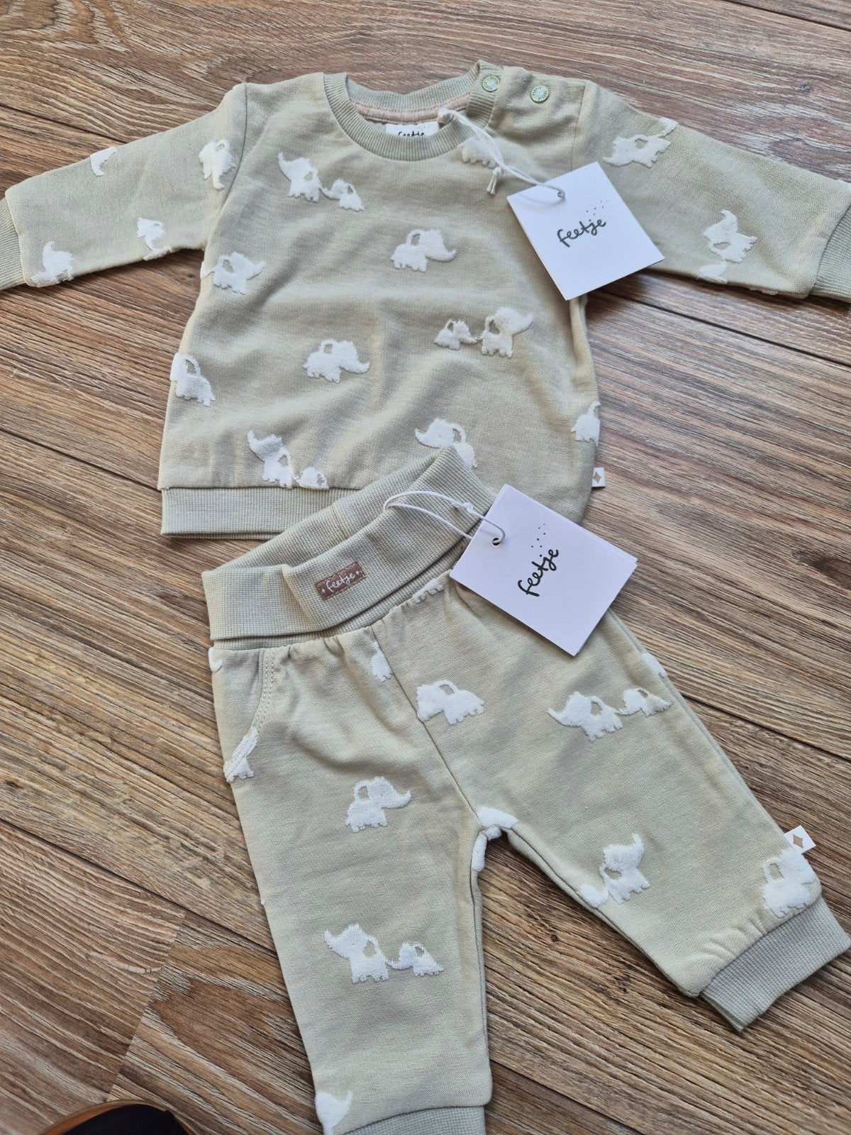 Feetje setje olifantjes maat 56, Kinderen en Baby's, Babykleding | Maat 56, Nieuw, Ophalen of Verzenden, Setje, Feetje