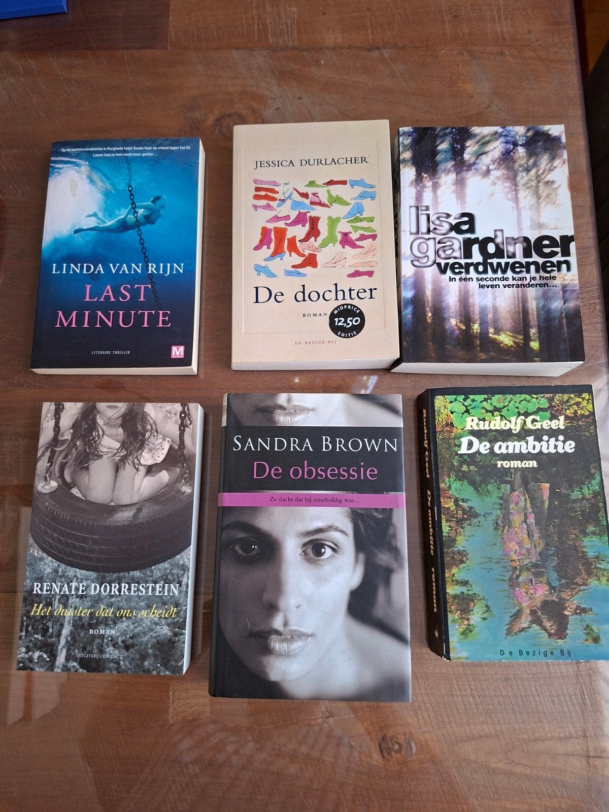 Diverse romans en thrillers - Grote collectie boeken, Ophalen, Gelezen