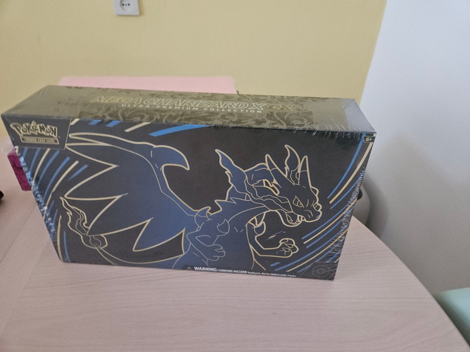 Perfect sealed Pokemon Charizard EX, Ophalen of Verzenden, Zo goed als nieuw