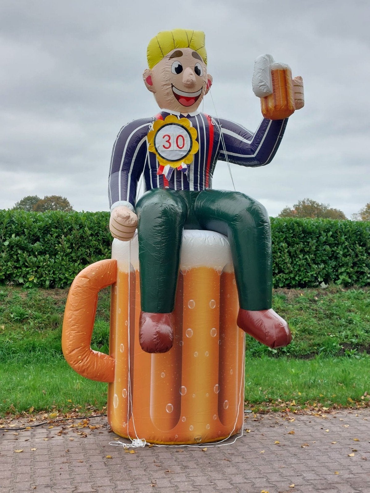 Jarige job op bierglas, Ophalen, Zo goed als nieuw, Verjaardag