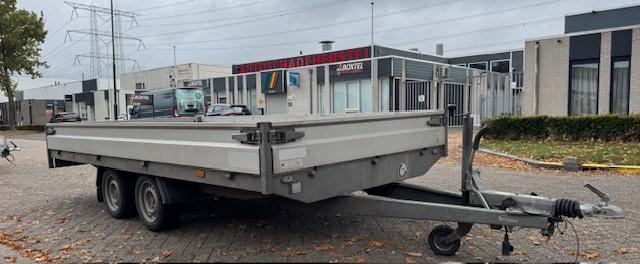 Hapert Azure plateau aanhangwagen 2700 kg (P01), Niet ingevuld, Zo goed als nieuw, Niet ingevuld, Niet ingevuld