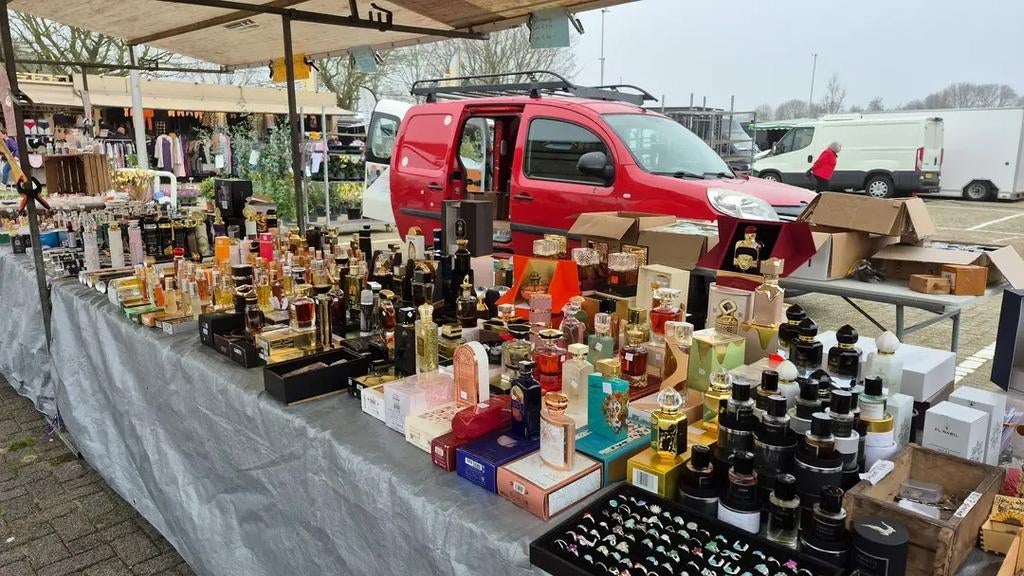 Dubai parfum te koop   oud beijerland, Ophalen of Verzenden