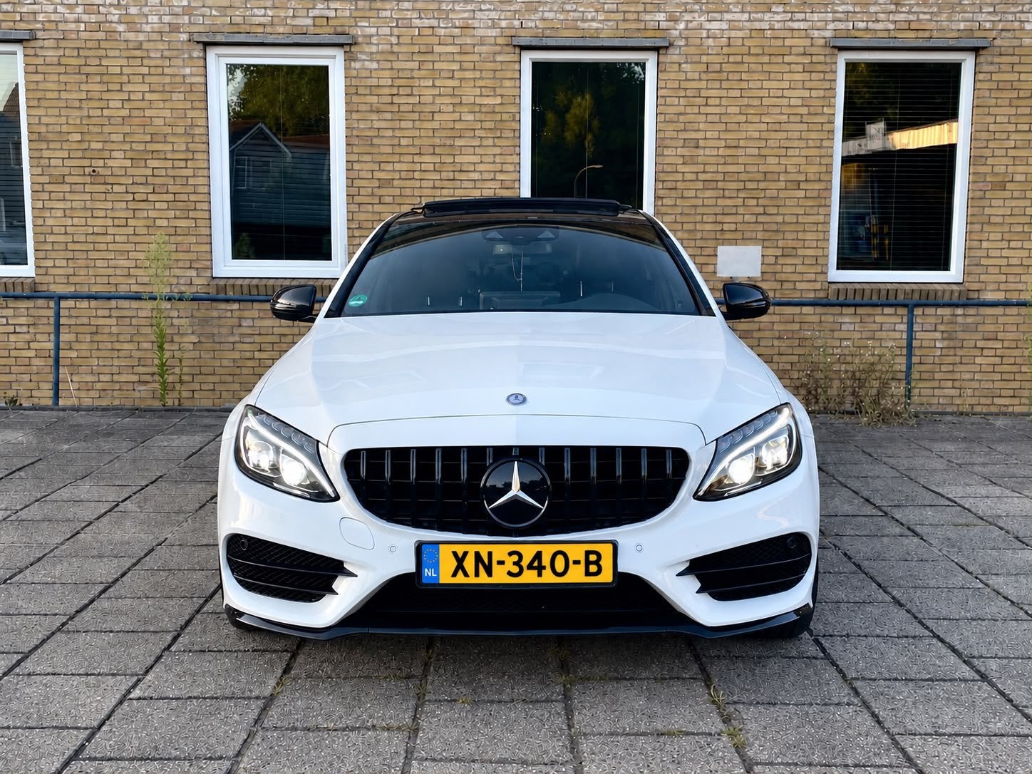 Mercedes-Benz C-Klasse C220 CDI 2.1 125KW Aut7 2014 Wit, Achterwielaandrijving, 1800 kg, 4 cilinders, Wit