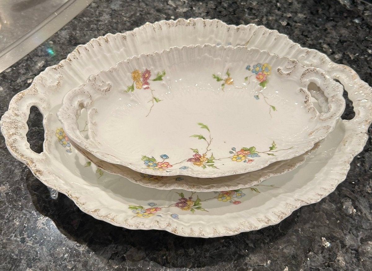Romantisch antiek porselein 1 grote & 2 kleine schalen, Ophalen of Verzenden
