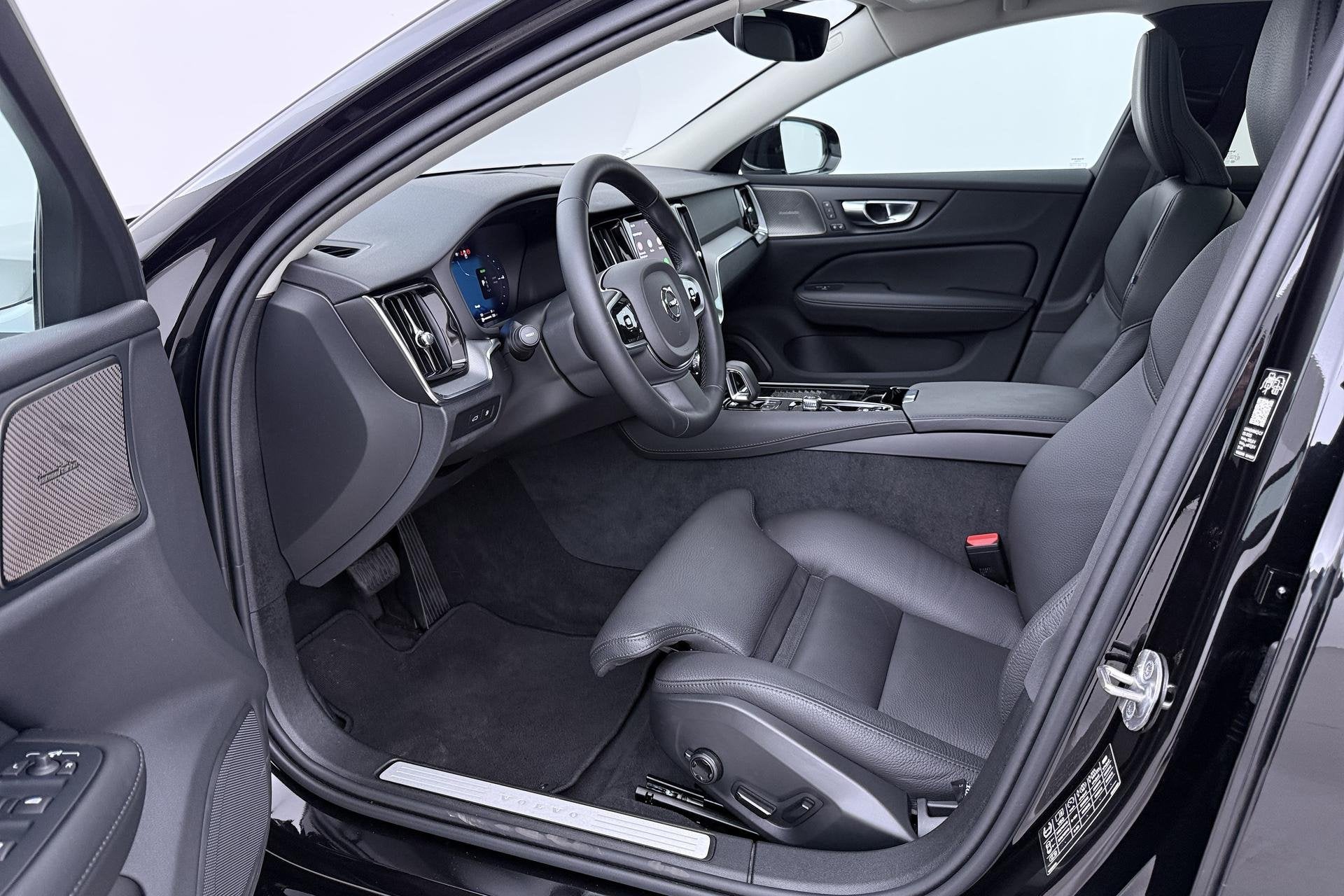 Volvo V60 T6 Plus Bright | ACC | Panoramadak | Head-Up | Har, Automaat, Gebruikt, Euro 6, 4 cilinders