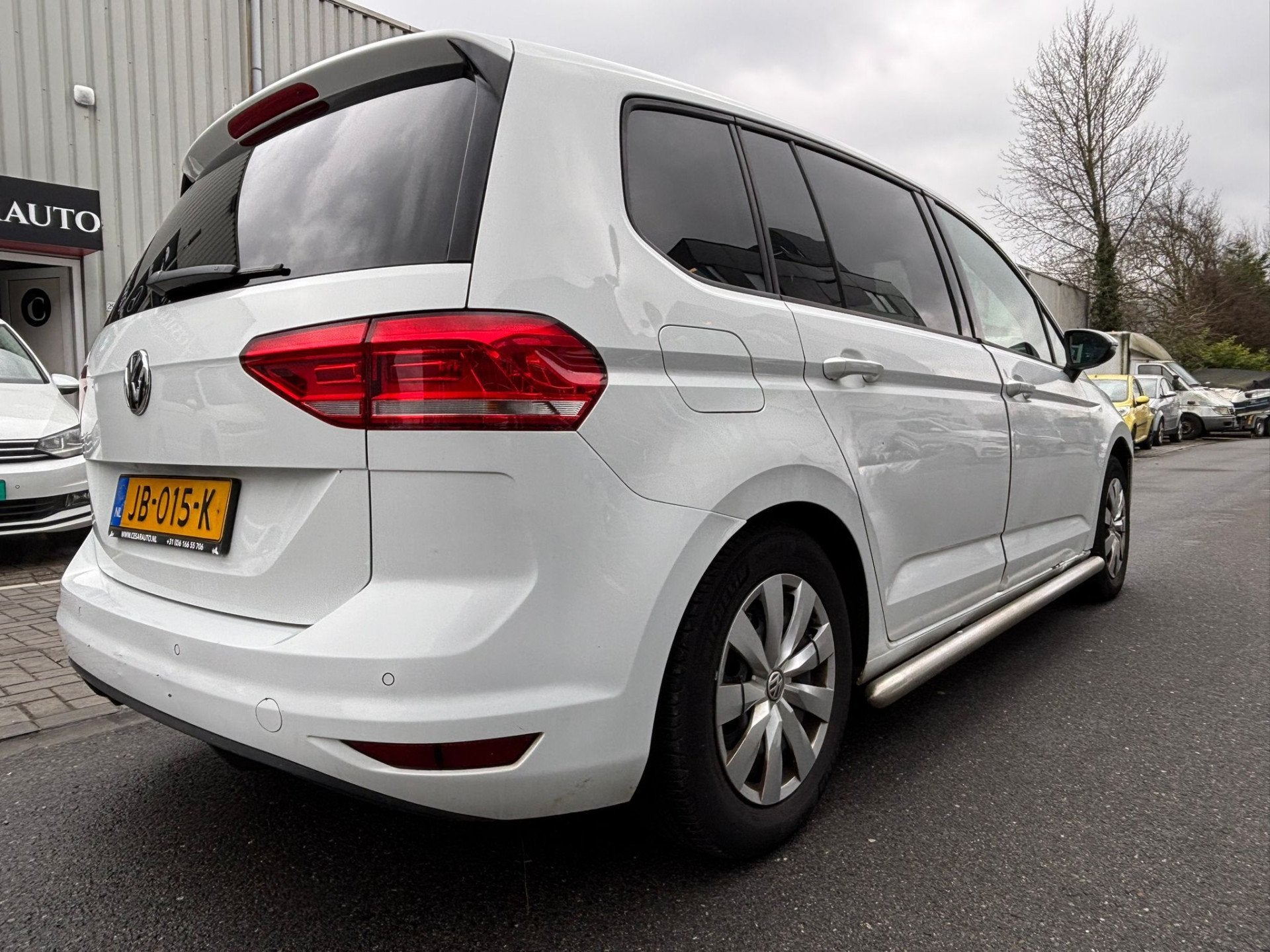 Volkswagen Touran 2.0 TDI SCR AUTOMAAT / 206 DKM / DEALER ON, Auto's, Volkswagen, Stof, 4 cilinders, 150 pk, Wit