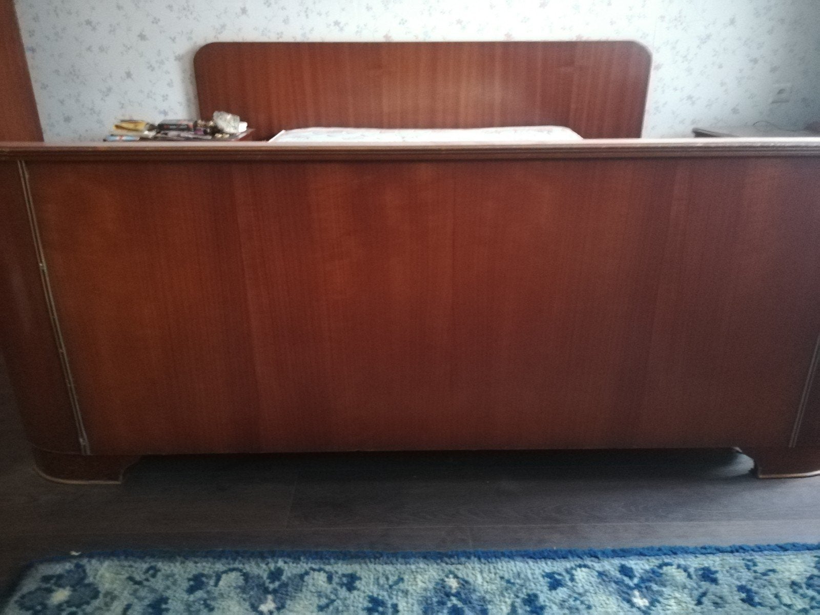 Vintage houten tweepersoonsbed met hoofdeinde, Huis en Inrichting, Ophalen, Gebruikt, Bruin, Vintage