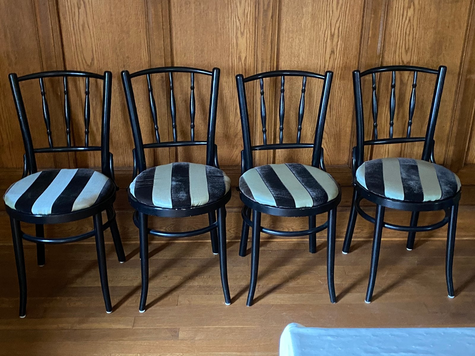 4 Tonet caféstoelen, Ophalen, Gebruikt, Eén