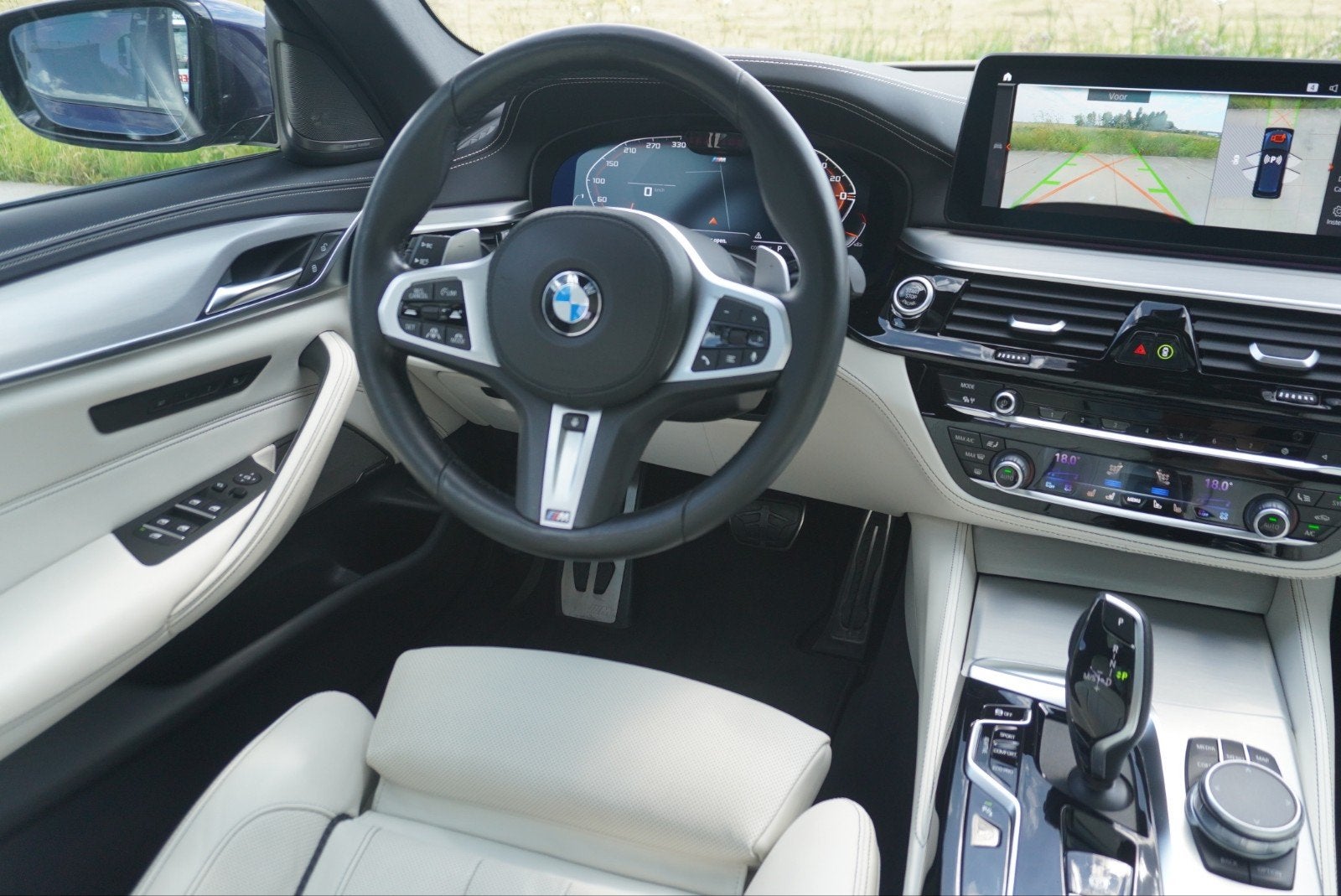 BMW 540i LCI M-Sport Nappa Laser Pano INDIVIDUAL VOL BJ 2021, Automaat, Blauw, Leder, Vierwielaandrijving