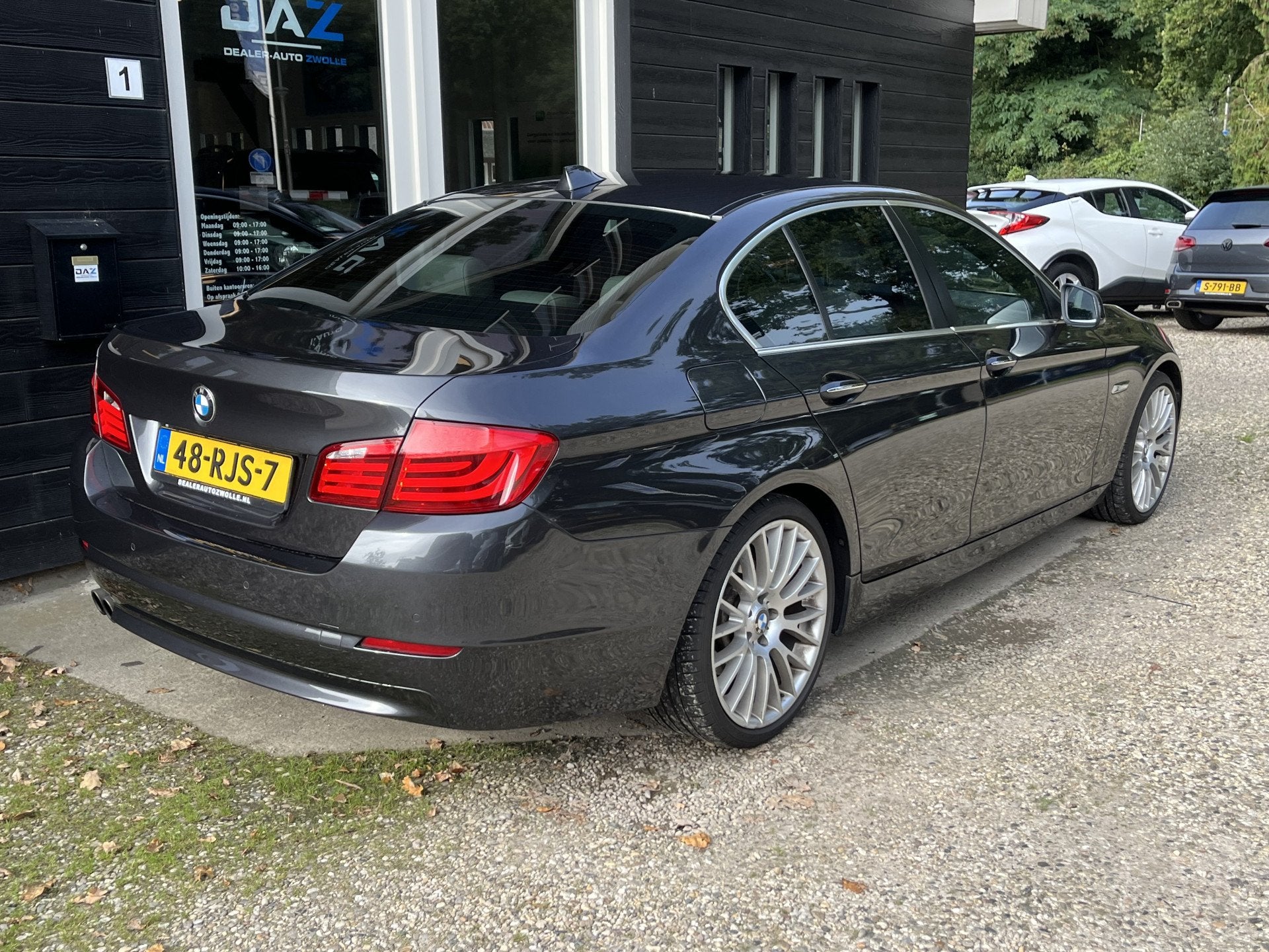 BMW 5 Serie 528i High Executive Aut/Ecc/Leer/Navi (bj 2011), Euro 5, Gebruikt, Beige, 2996 cc