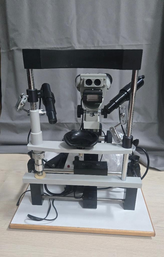 Euromex Iriscoop Model BM met verlichting en camera., Ophalen, Gebruikt, Minder dan 400x, Biologische microscoop