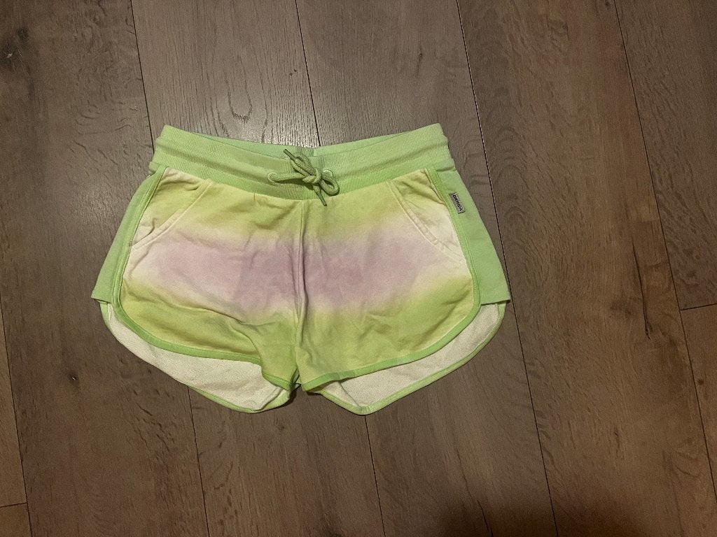 Korte broek van Vingino maat 164 (advr 20), Kinderen en Baby's, Kinderkleding | Maat 164, Broek, Meisje, Ophalen of Verzenden