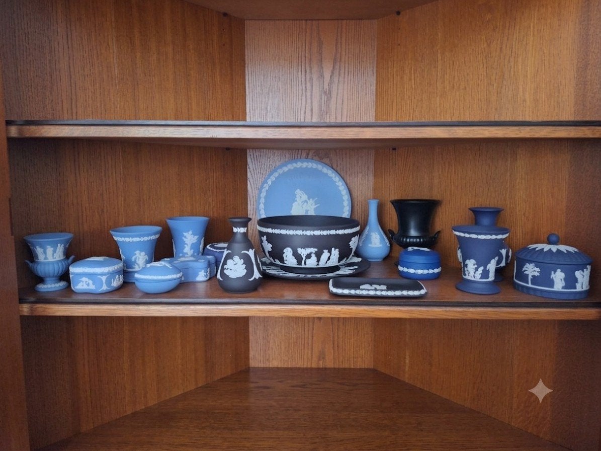 Prachtige Wedgewood set en losse items, Ophalen