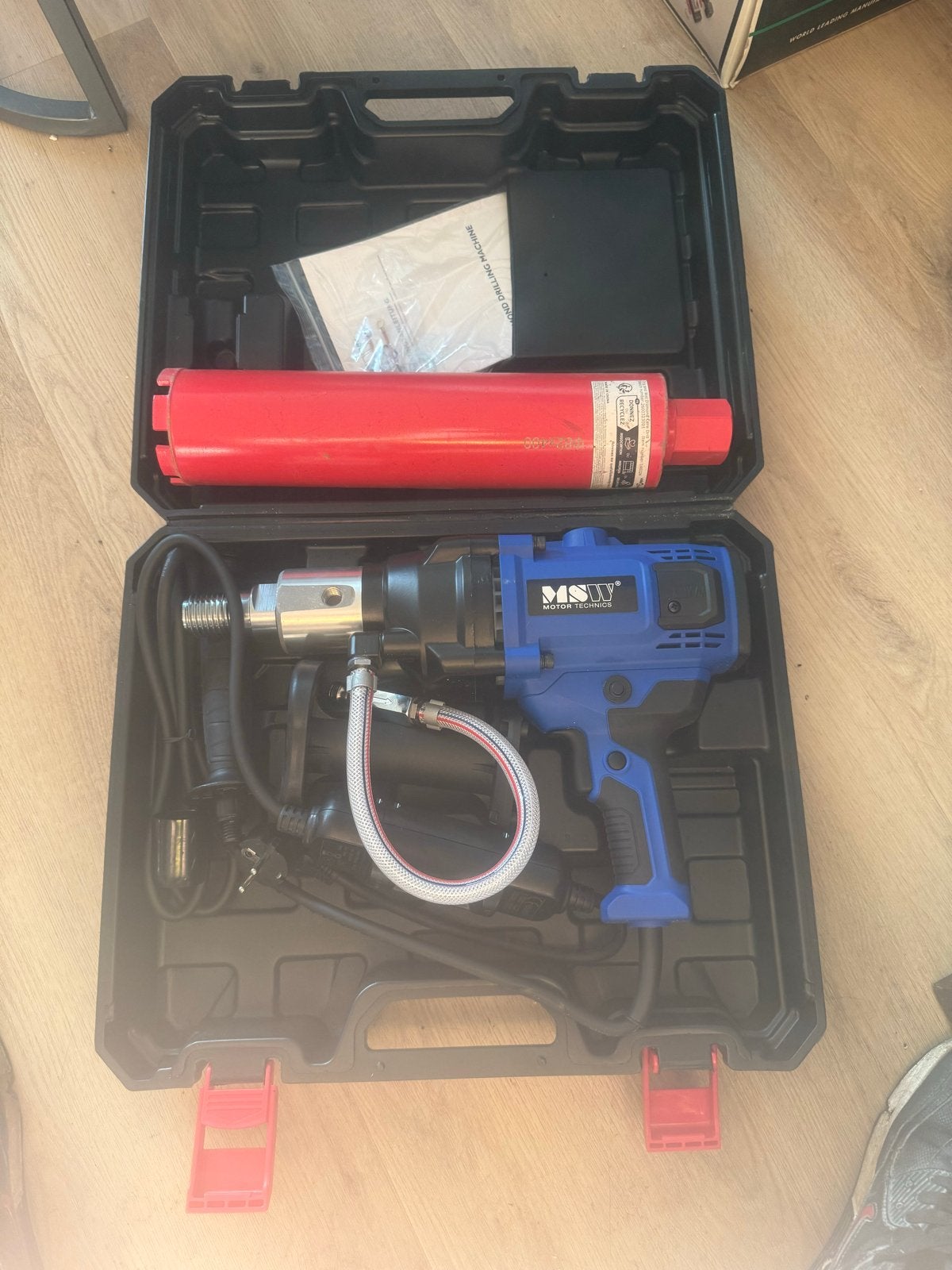 MSW Kernboormachine met 82 mm boor