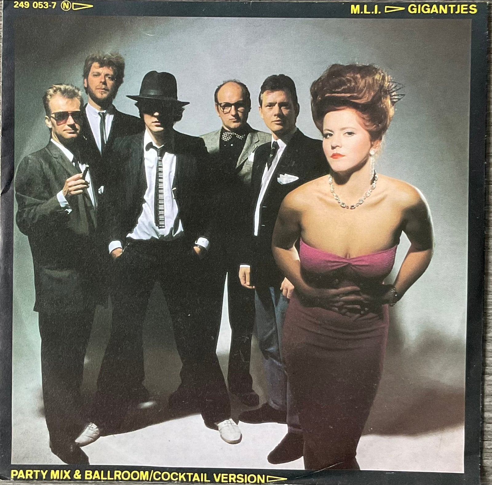 De GIGANTJES - M.L.I. (Party mix) (NL’85) plaat HEEL MOOI, Cd's en Dvd's, Verzenden, 7 inch