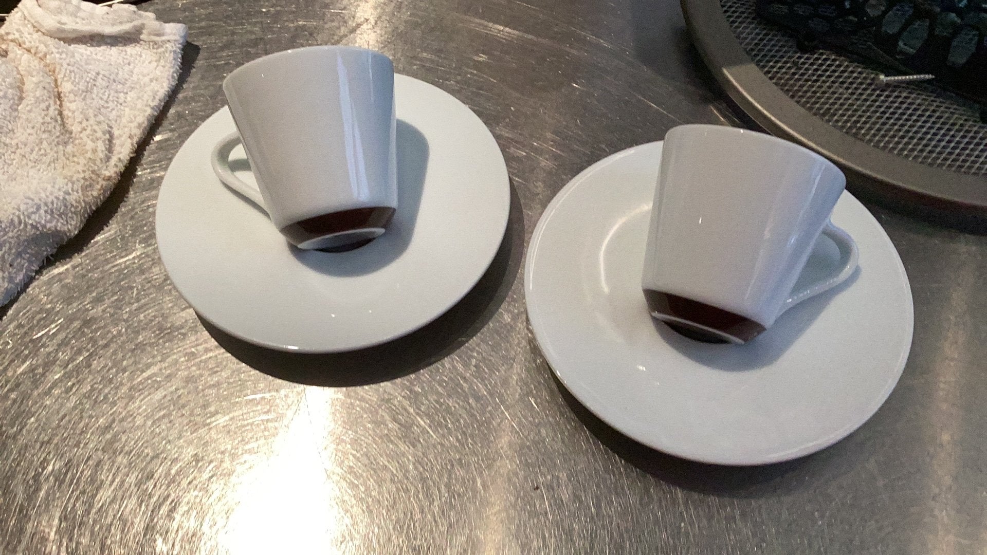 Nespresso kopjes André Putmann, Nieuw, Ophalen of Verzenden, Glas, Overige stijlen