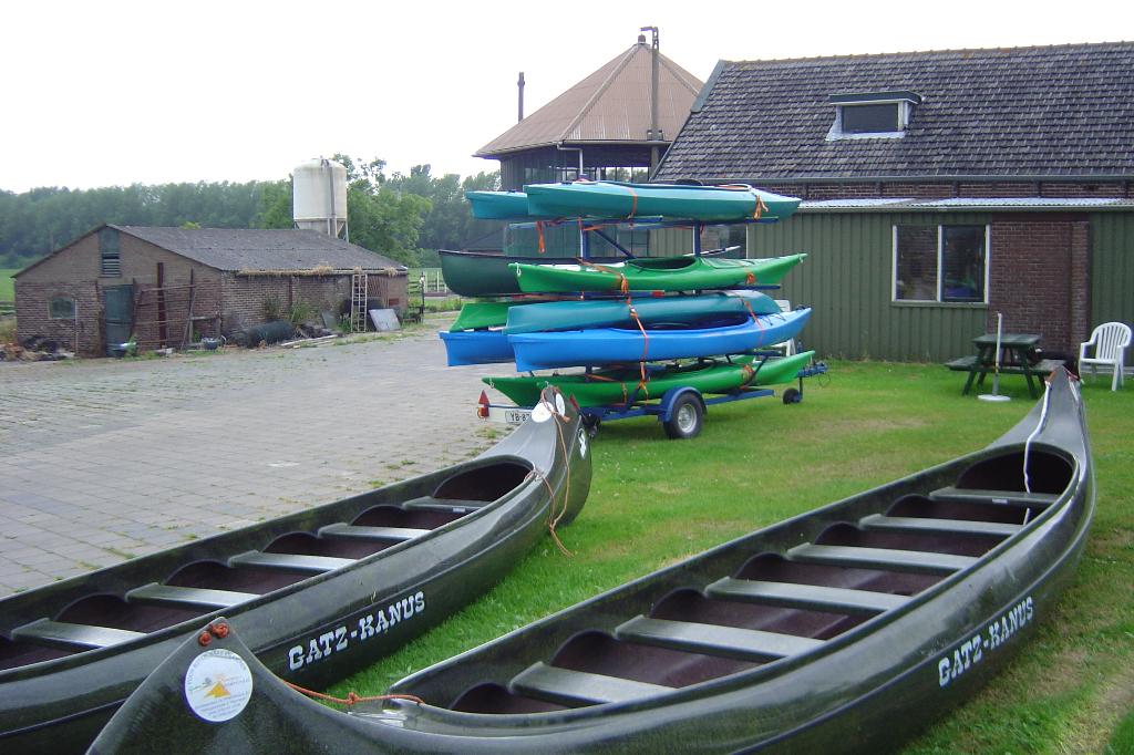 Prachtige 10-persoons Reuzenkano, Watersport en Boten, Kano's, Gebruikt, Overige typen, Drie personen of meer, Ophalen