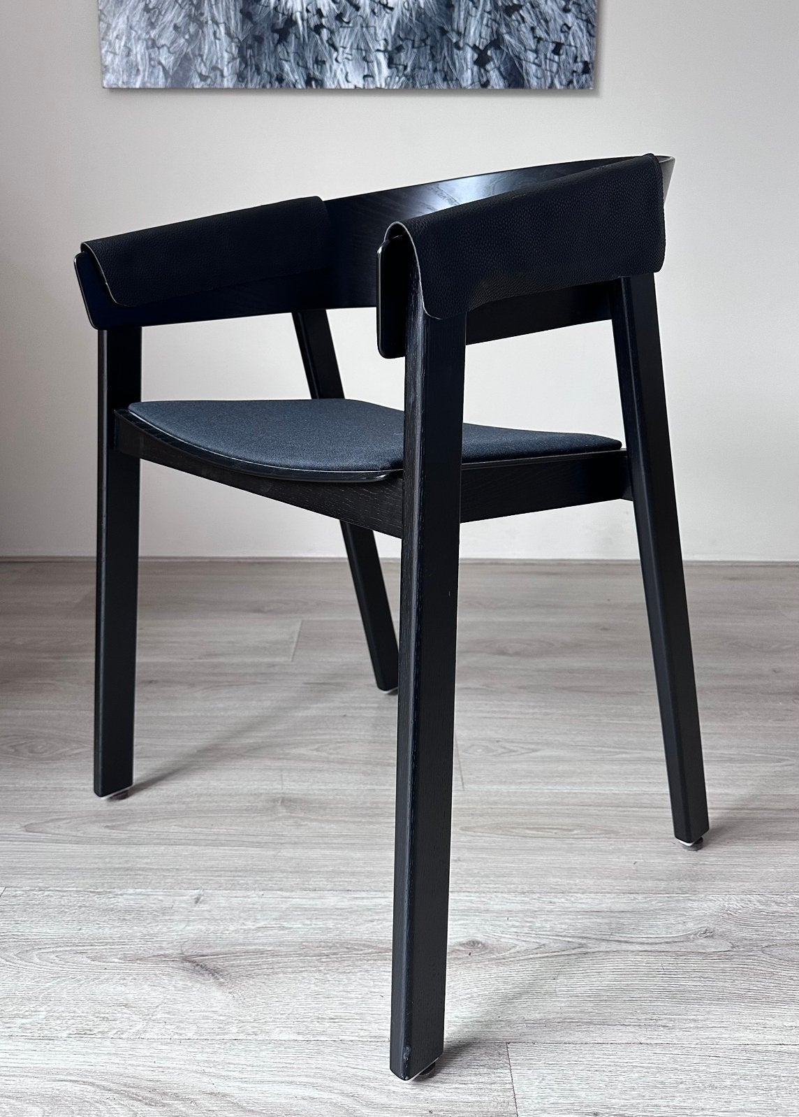 8x Muuto Cover design stoelen, Ophalen of Verzenden, Gebruikt, Zwart, Vijf, Zes of meer stoelen