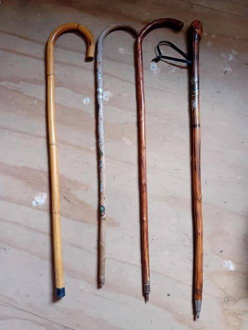 3 verstelbare wandelstokken 5 houten div maten wandelstok, Diversen, Wandelstokken, Ophalen of Verzenden, Verstelbaar, Gebruikt