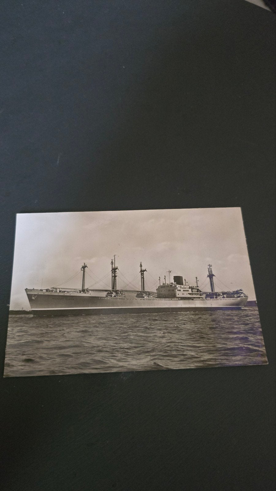 Foto: Vrachtschip op Zee, Ophalen of Verzenden, Gebruikt