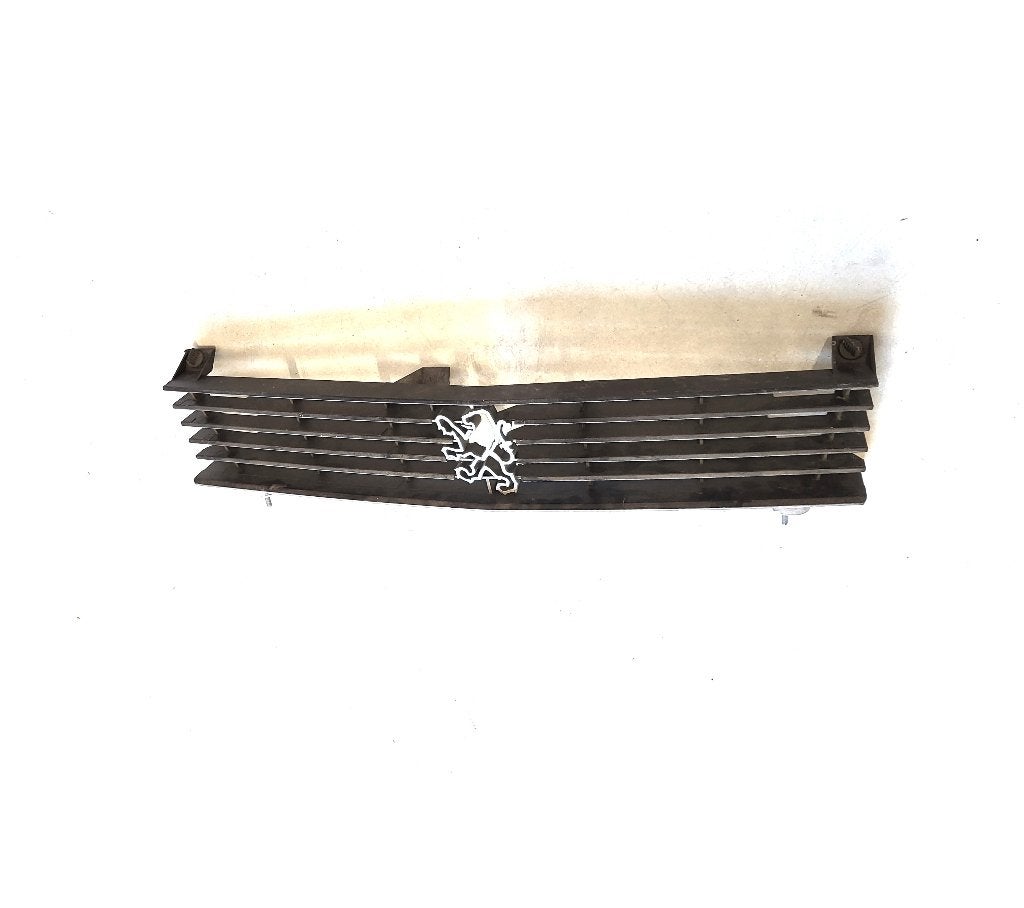 PEUGEOT 305 Série 1 GRILL, of 504 и 505,, Ophalen of Verzenden, Gebruikt, Peugeot, Bumper