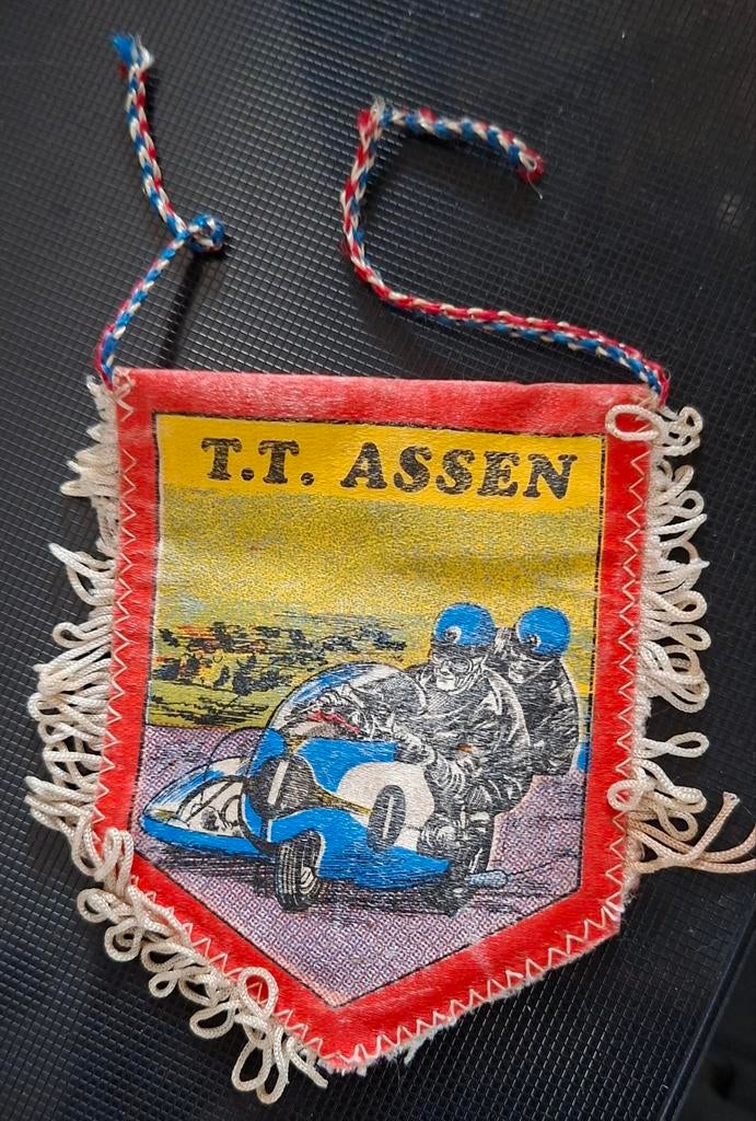 Zeer oud TT Assen vaantje - collectors item, Ophalen of Verzenden, Gebruikt, Overige typen