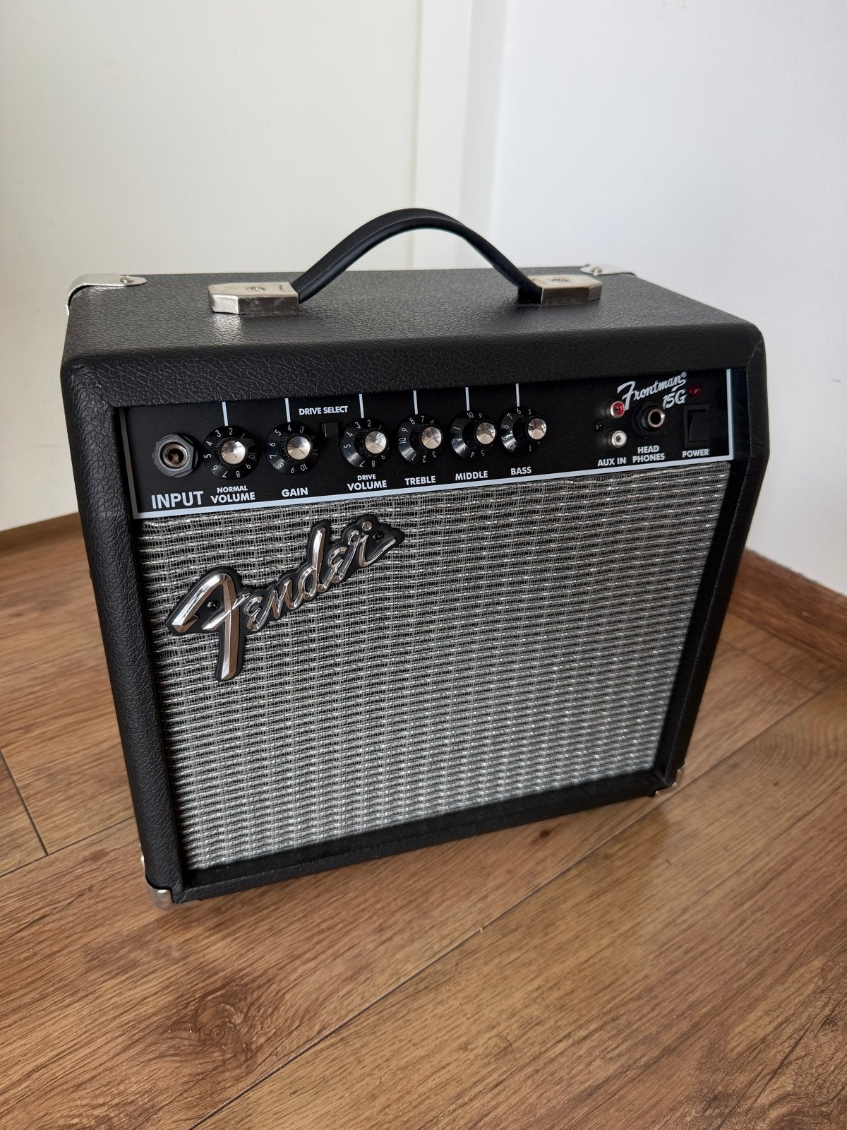 Fender Frontman 15G Gitaarversterker - Nieuwstaat, Ophalen, Nieuw, Gitaar, Minder dan 50 watt