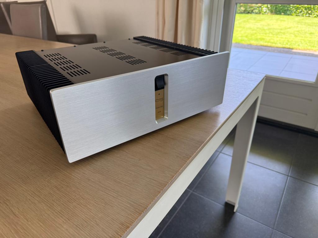 Musiklab D220 (Gamut D200 MK4) high end eindversterker, Zo goed als nieuw, 120 watt of meer, Stereo, Ophalen