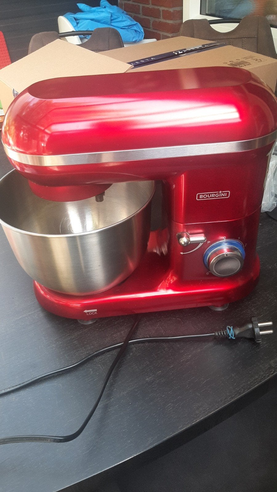 Bourgini Keukenmachine Rood - Zo goed als nieuw, 4 liter of meer, Ophalen, Zo goed als nieuw, 3 snelheden of meer