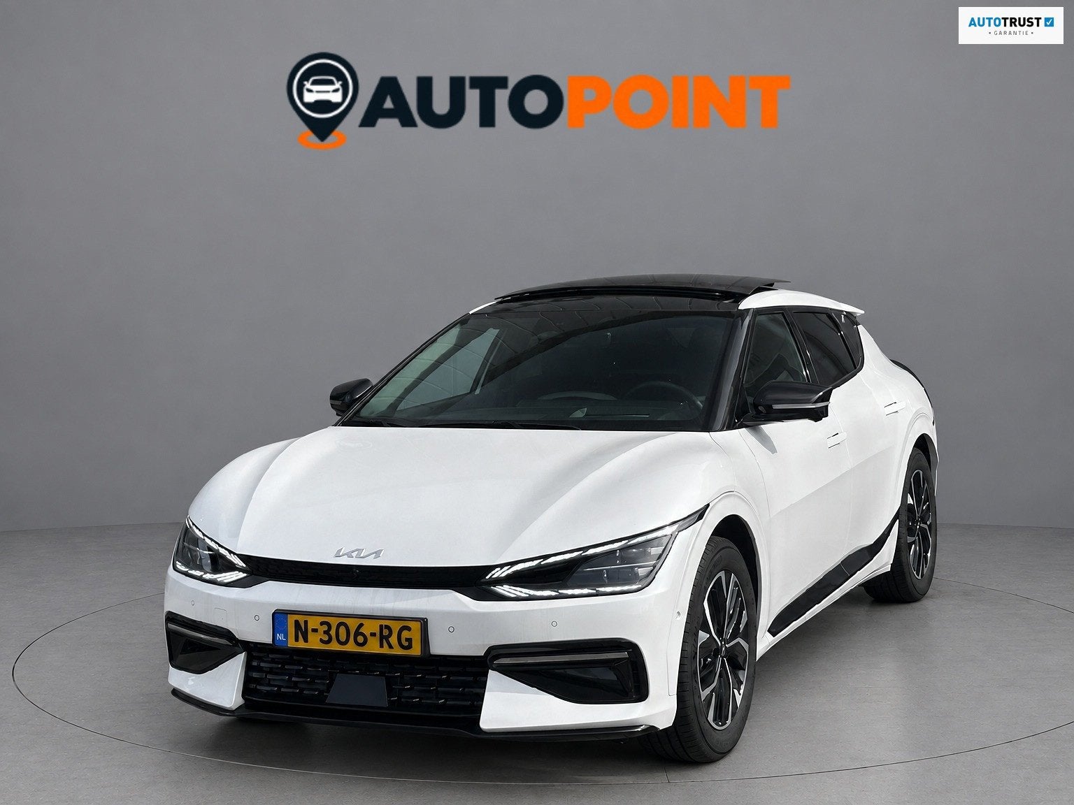 Kia EV6 GT-Line 77.4 kWh SOH 100% PANO DEALER OND KIA GARANT, Auto's, Automaat, Achterwielaandrijving, Gebruikt, Zwart