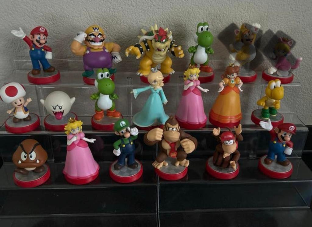 Mario amiibo set, Spelcomputers en Games, Avontuur en Actie, 1 speler, Ophalen of Verzenden, Zo goed als nieuw