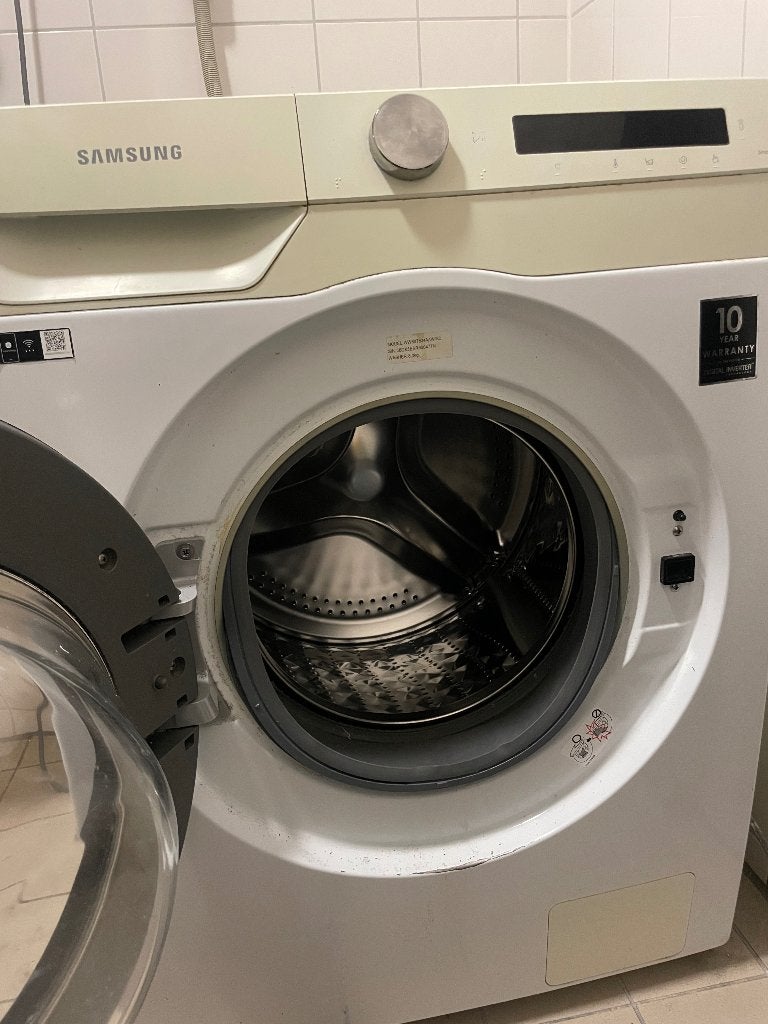Samsung WW80T534AAW/S2 (2021) – 8 kg – Voor reparatie – €125, Ophalen, 1200 tot 1600 toeren, Gebruikt, 8 tot 10 kg