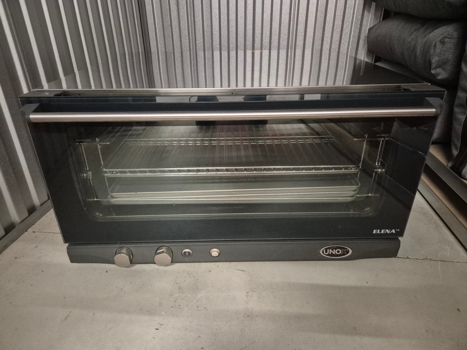 Profesionele oven Uno Elena, voor amateur- of thuisbakker., Ophalen, Minder dan 45 cm, Overige merken, Horeca-oven