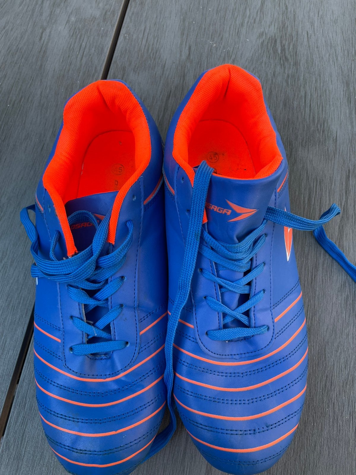 Voetbalschoenen Osaga maat 45, Maat XS of kleiner, Schoenen, Ophalen of Verzenden, Zo goed als nieuw