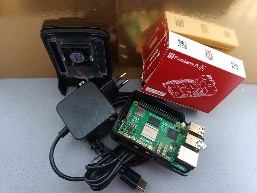 4GB, Raspberry PI5 Starters Set, Computers en Software, Verzenden, DDR4, Starters Raspberry PI5 Set, Overige typen