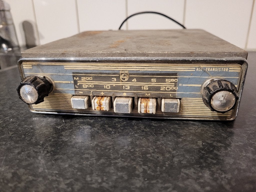 vintage Philips oldtimer-autoradio uit de vroege jaren 60,, Ophalen of Verzenden, Gebruikt, Radio