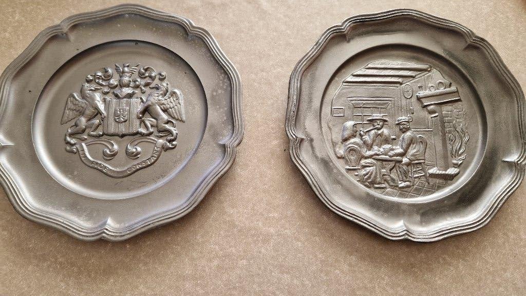 2 antieke tinnen wandborden, Ophalen of Verzenden