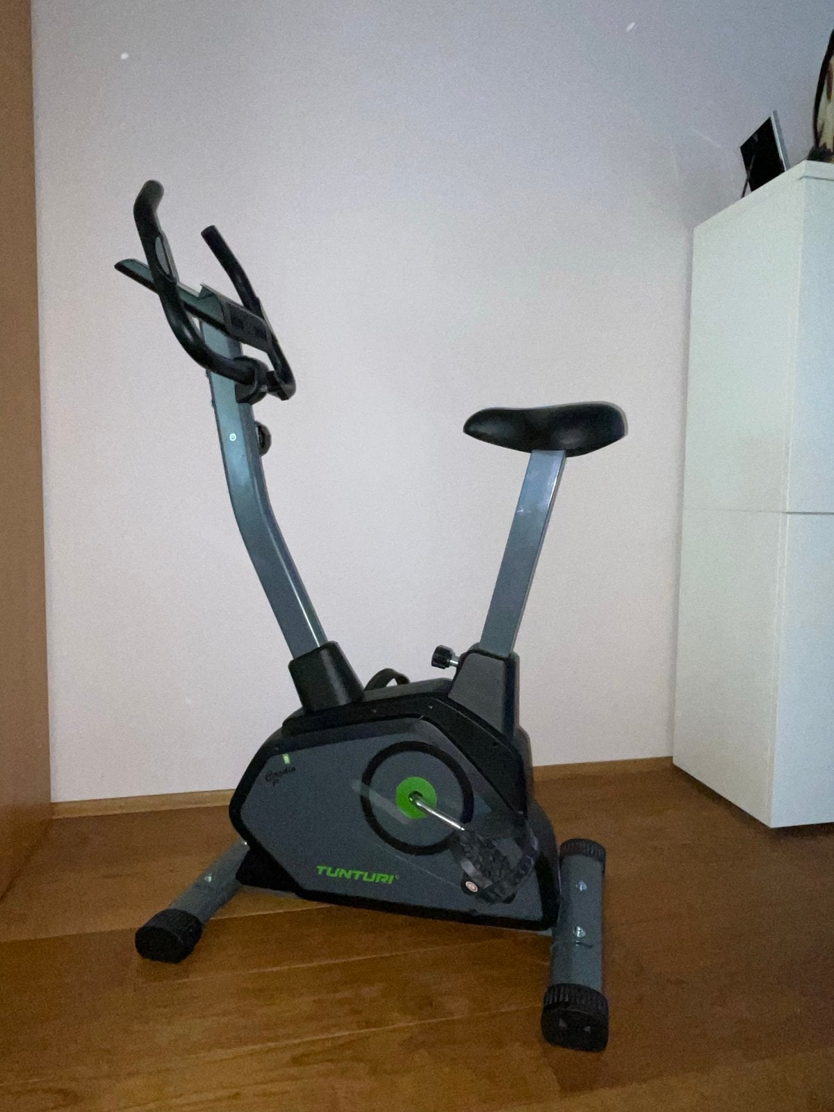 Tunturi Cardio Fit Bike B35 Hometrainer, Sport en Fitness, Fitnessapparatuur, Ophalen, Zo goed als nieuw, Metaal, Benen