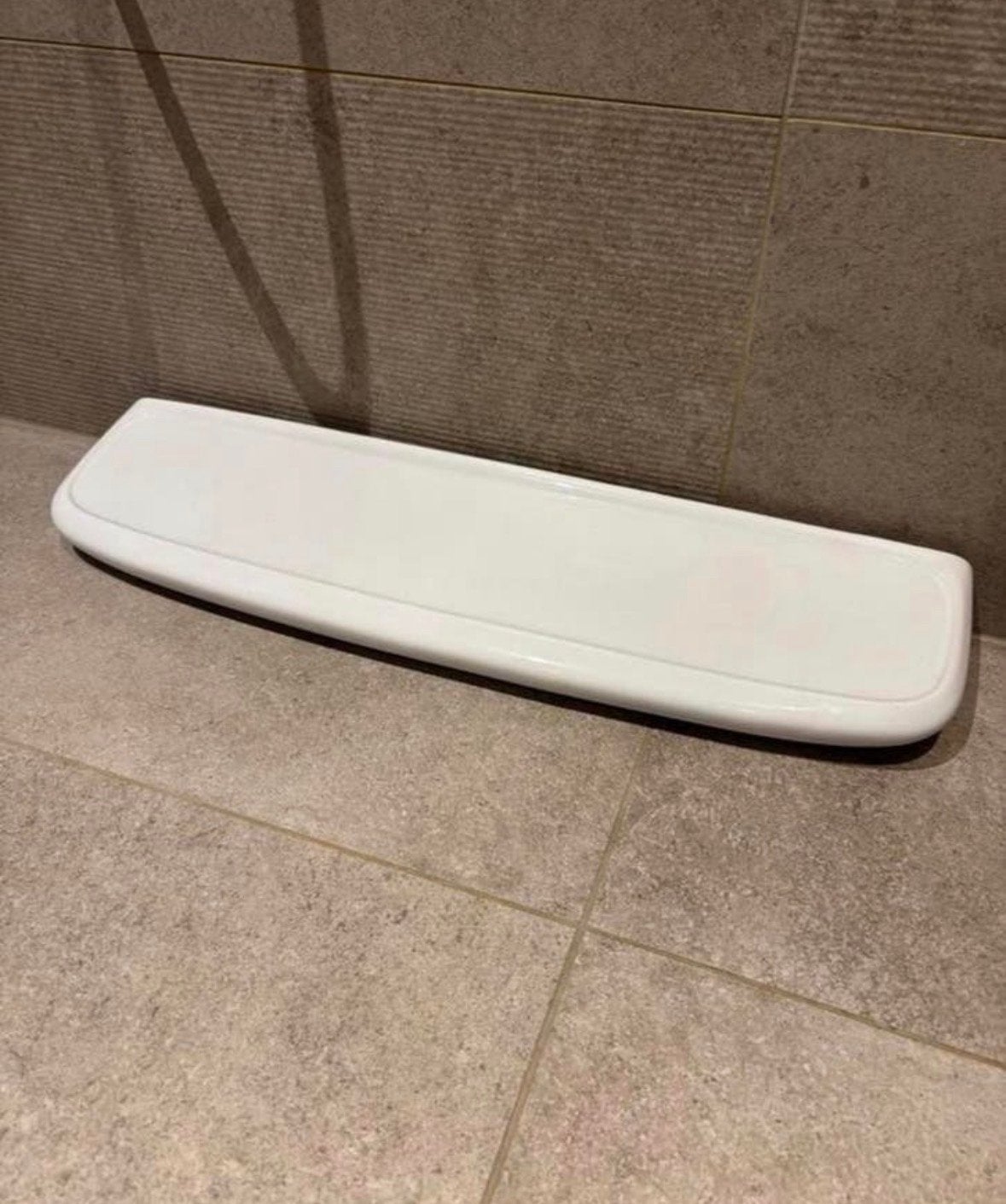 Keramiek Planchet 60cm voor Badkamer of Toilet, Ophalen of Verzenden, Zo goed als nieuw, Steen, Overige typen