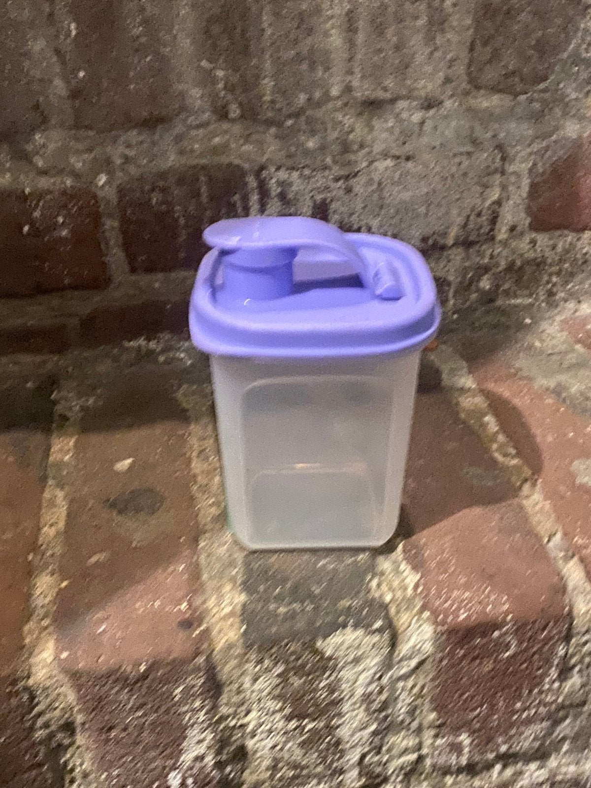 Tupperware bakje met schenkdop, Ophalen of Verzenden, Bak of Kom