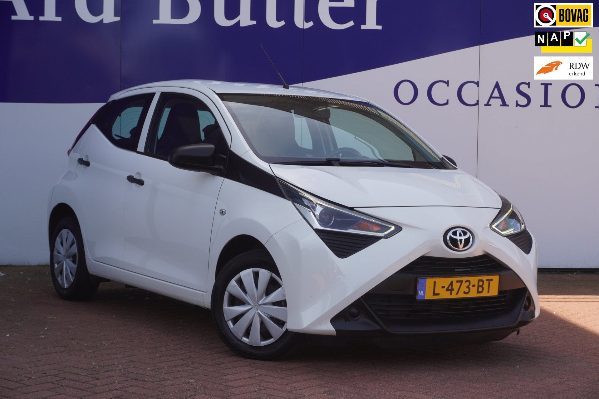 Toyota Aygo 1.0 VVT-i x-fun+Airco+Elek-Pakket+DAB = DEALER /, Auto's, Voorwielaandrijving, Stof, Gebruikt, 4 stoelen