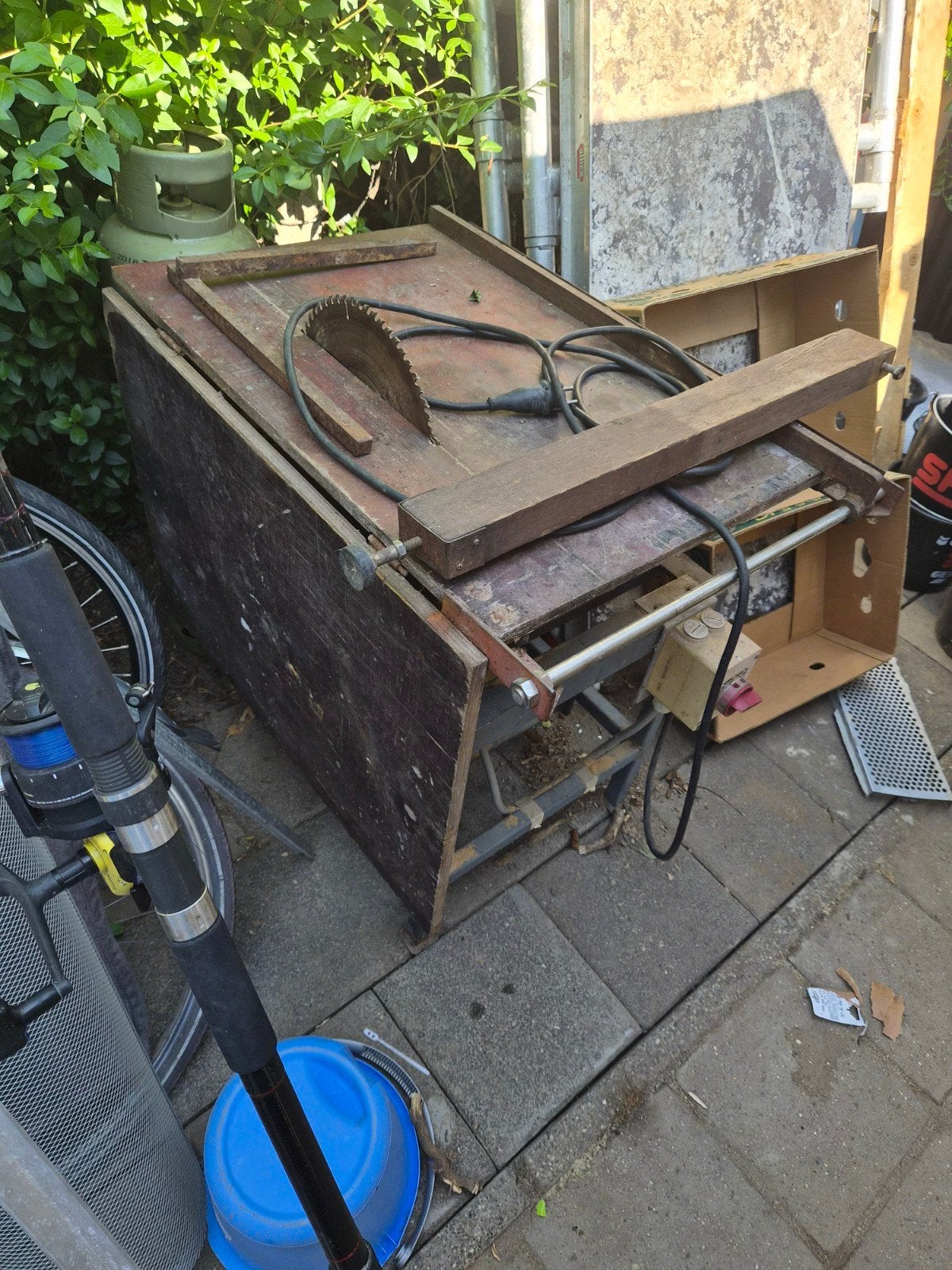 te koop zaagtafel €50, Ophalen, Gebruikt, Cirkelzaag, 70 mm of meer
