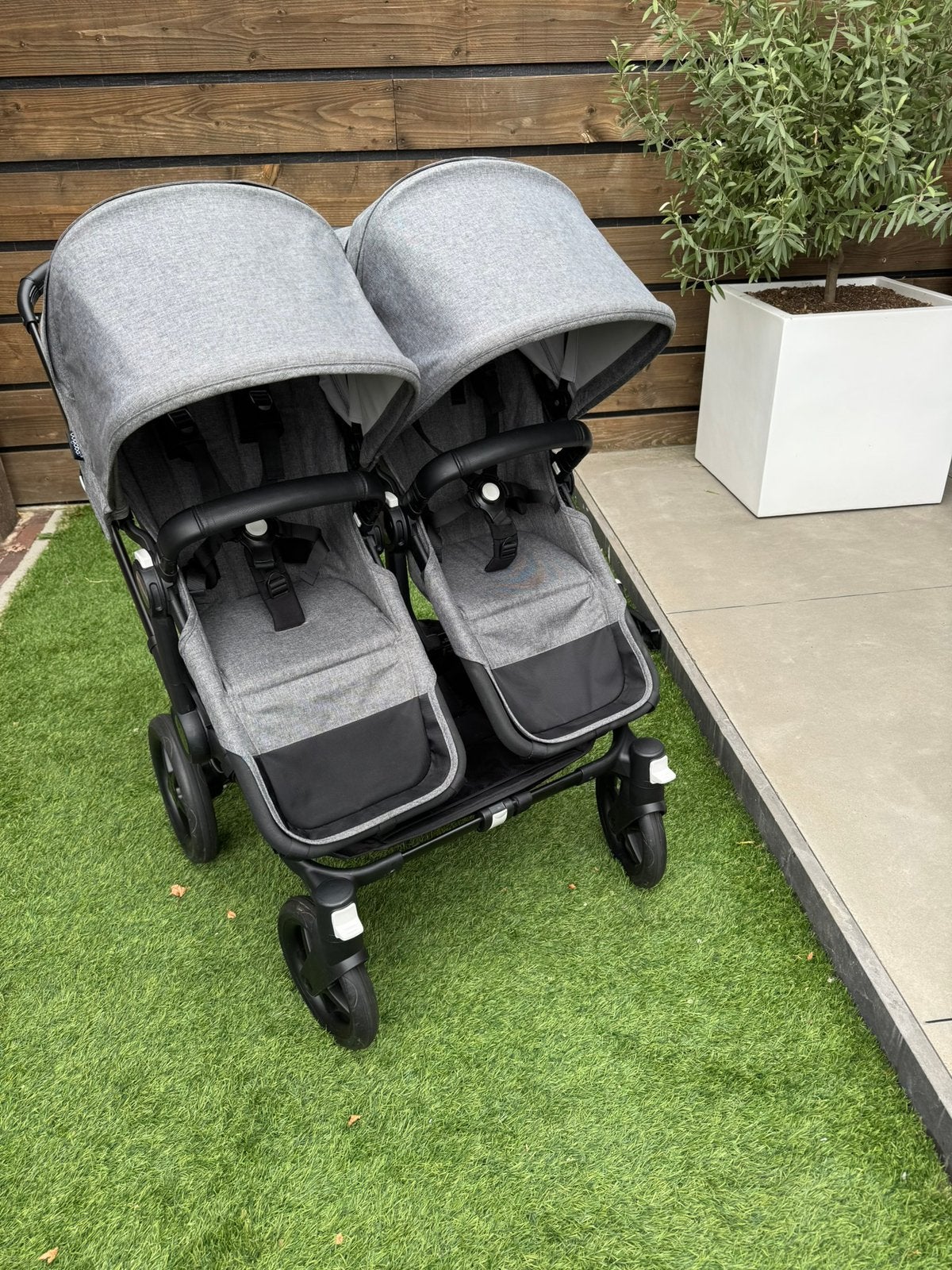 Bugaboo Donkey 5 Duo Grey Melange, met veel accessoires, Ophalen, Zo goed als nieuw, Kinderwagen of Buggy