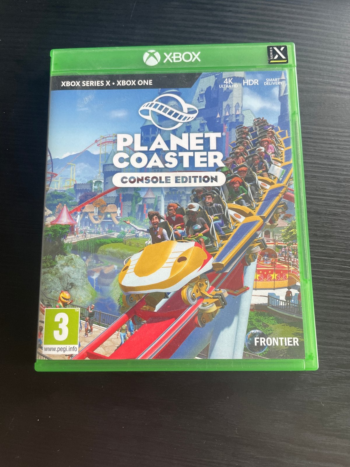 Planet Coaster Console Edition Xbox One/Series X + garantie, Spelcomputers en Games, Games | Xbox Series X en S, Zo goed als nieuw